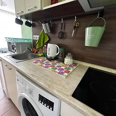 Kiro'ss Flat * סאני ביץ'